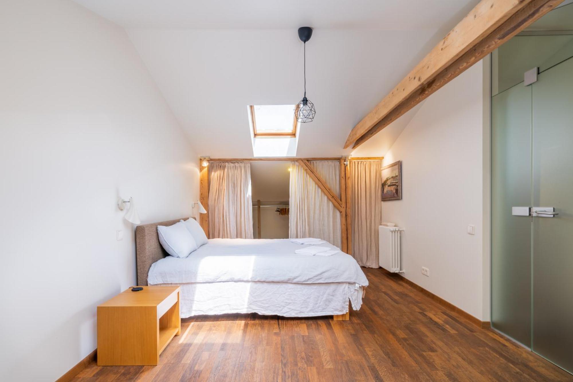 Elegant And Spacious Appartement *